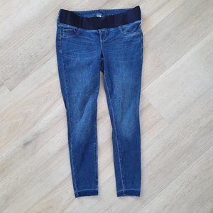*Maternity* Rockstar Jeans from Old Navy